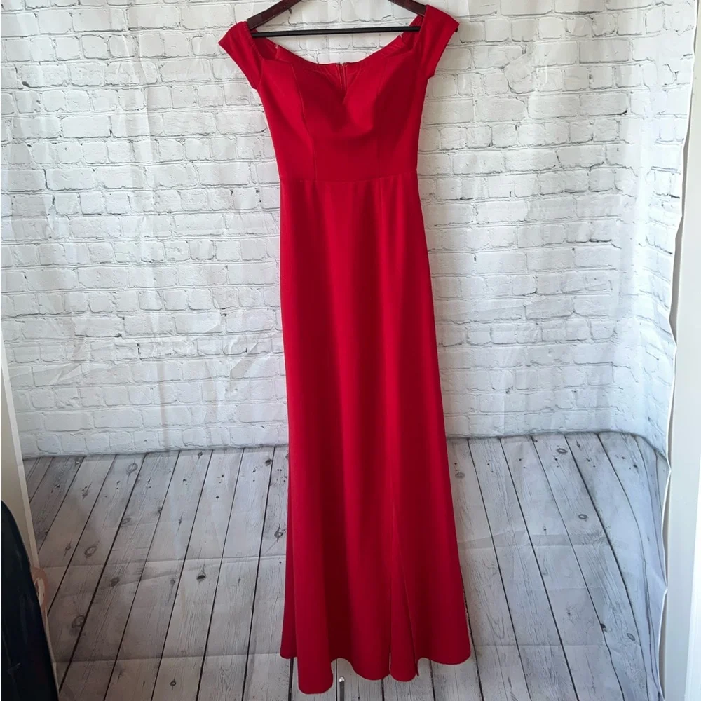 Windsor Red long dress size 1/2 - Picture 4 of 12